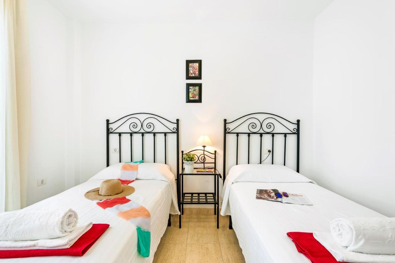 17 Los Cristianos Central By The Beach ,Wifi Арона Екстериор снимка