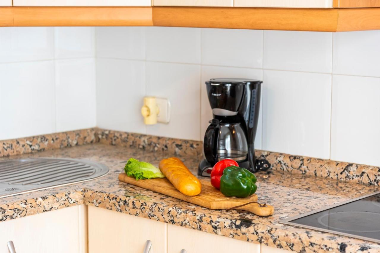 17 Los Cristianos Central By The Beach ,Wifi Арона Екстериор снимка